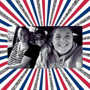 Meet your Posher, Chanel